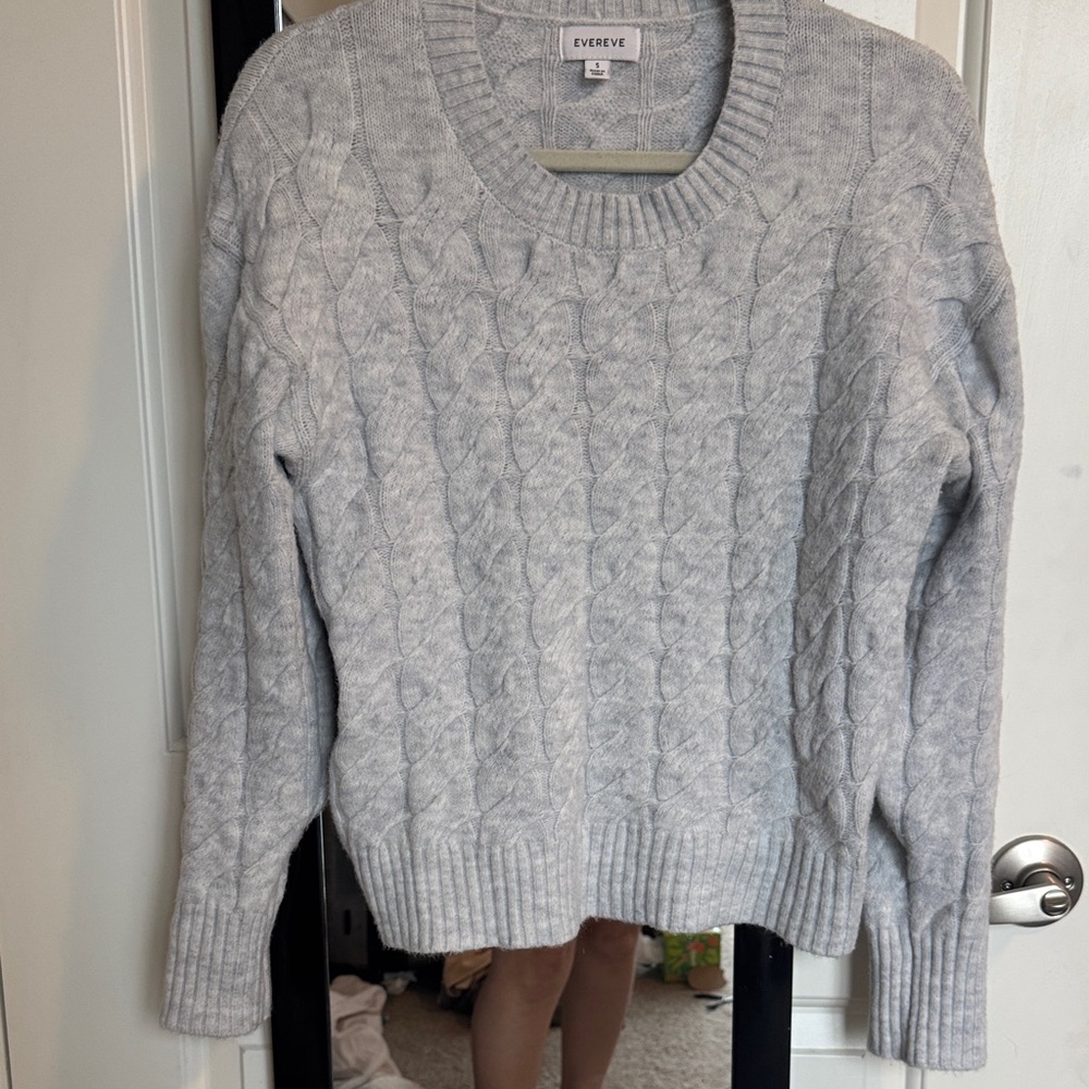 Evereve Light Gray Cable Knit Sweater